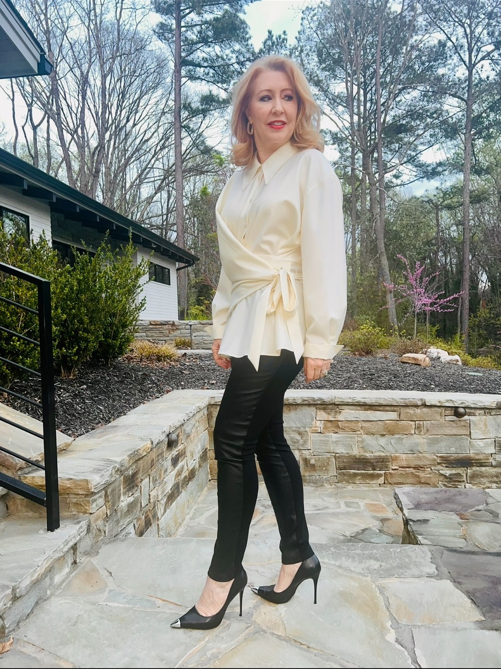 ROHE-High End, Elegant Wrap-Detail Blouse -LIKE NEW - Picture 7 of 7